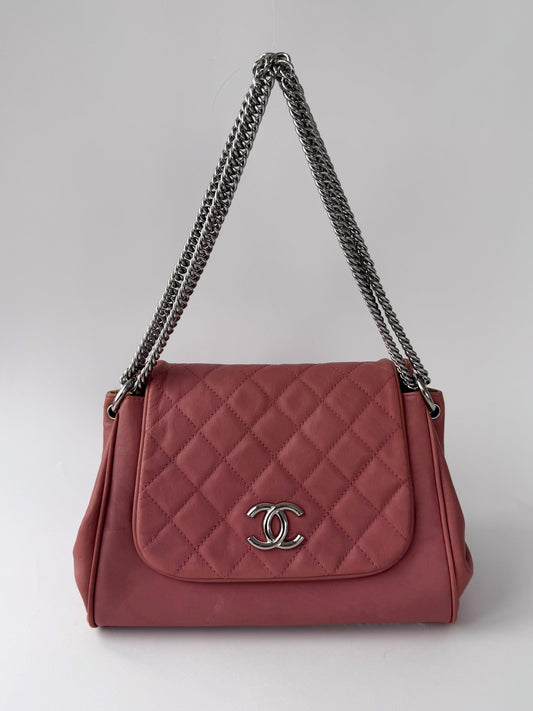 Chanel Bijoux Accordion Chain Flap Bag
