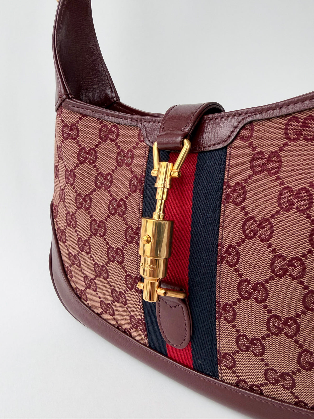 Gucci Jackie GG Supreme Canvas Burgundy