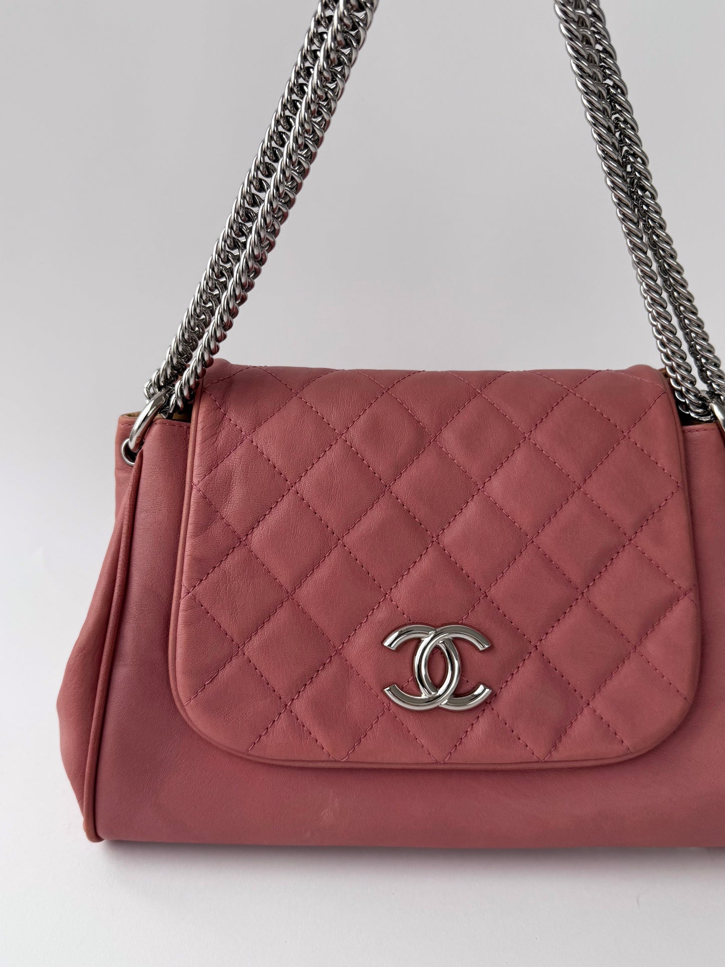 Chanel Bijoux Accordion Chain Flap Bag