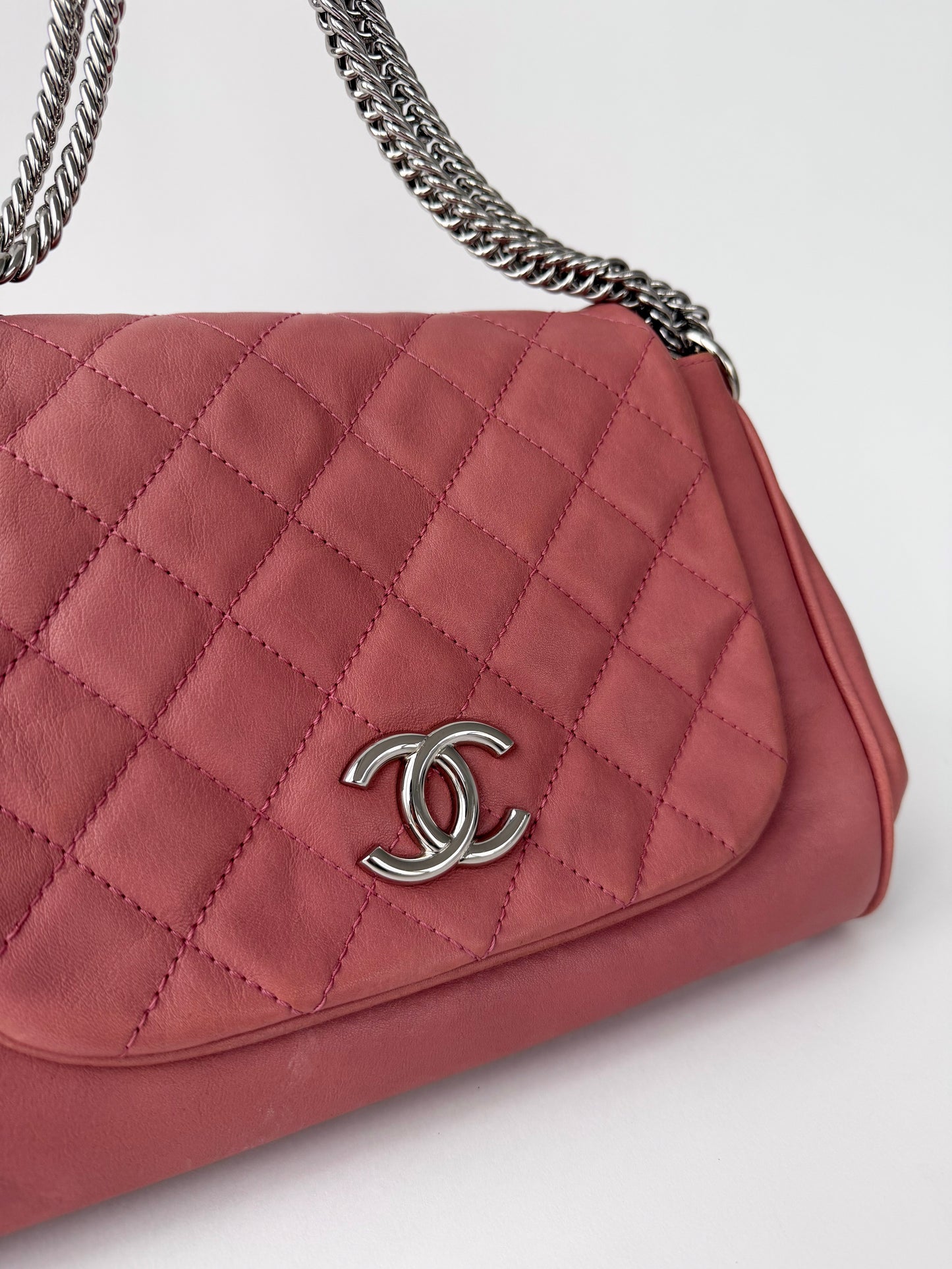 Chanel Bijoux Accordion Chain Flap Bag